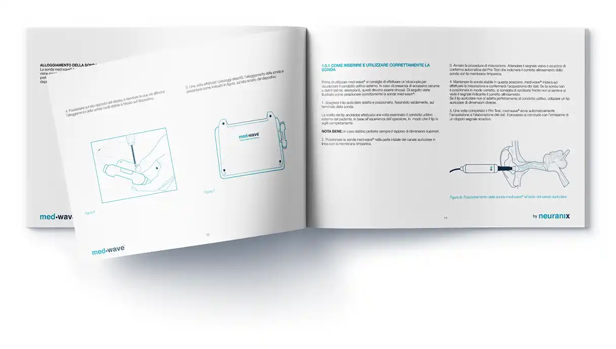 Free_Landscape_Brochure_Mockup_02_neuranix_montaggio_mobile2